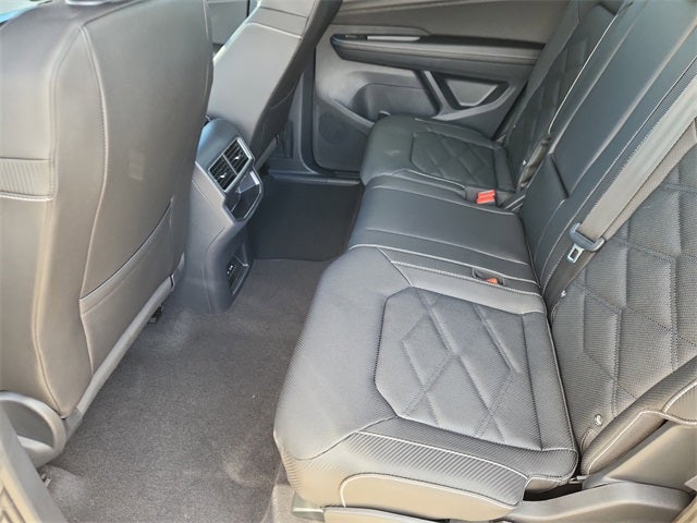 2026 Volkswagen Atlas Cross Sport 2.0T SE