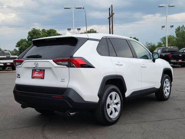2025 Toyota RAV4 LE