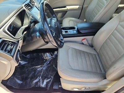 2017 Ford Fusion Energi SE