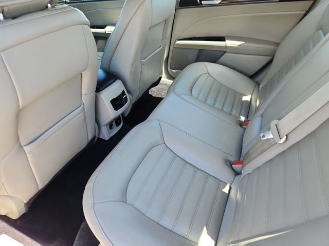 2017 Ford Fusion Energi SE