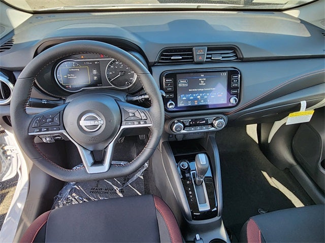 2025 Nissan Versa SR