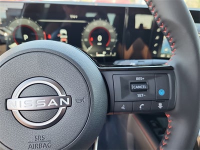 2025 Nissan Kicks SR