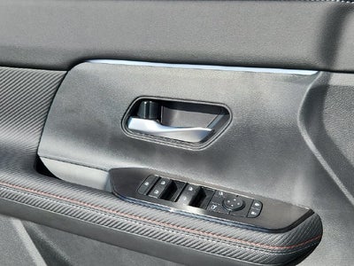 2027 Nissan Kicks SR