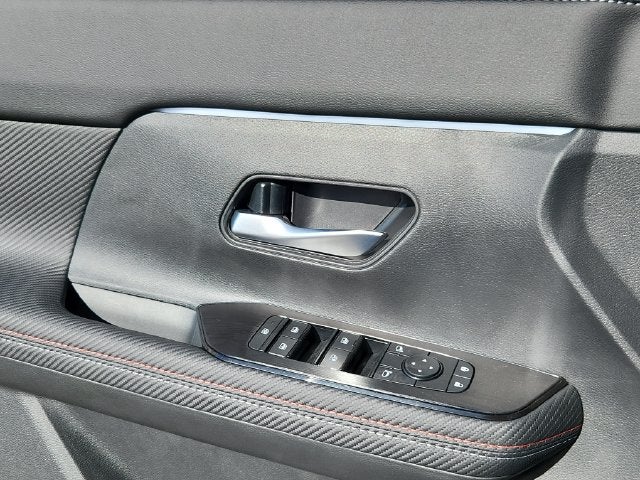2027 Nissan Kicks SR