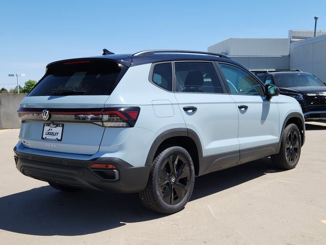 2026 Volkswagen Taos 1.5T SE Black