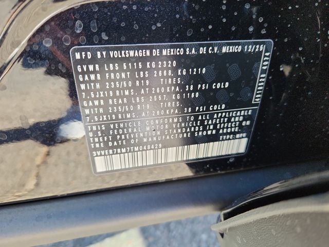 2026 Volkswagen Tiguan 2.0T SE