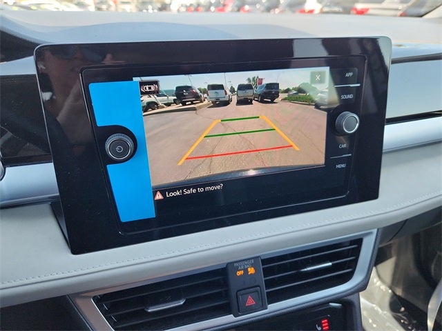 2025 Volkswagen Taos 1.5T SE