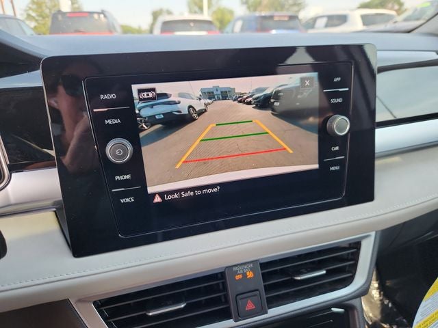 2025 Volkswagen Taos 1.5T SE