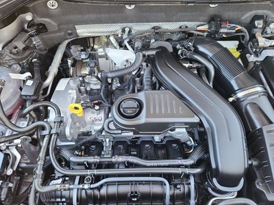 2025 Volkswagen Taos SE