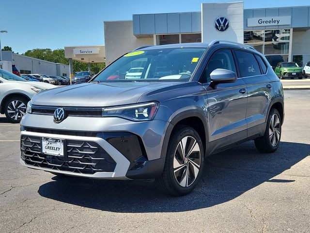2025 Volkswagen Taos SE
