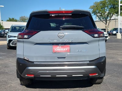 2022 Nissan Rogue SL