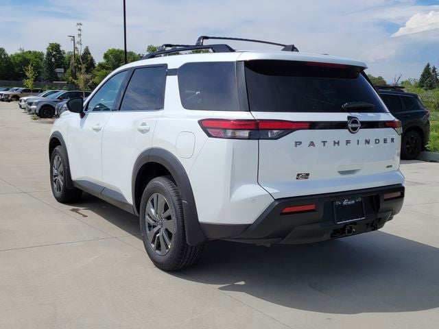 2026 Nissan Pathfinder SV