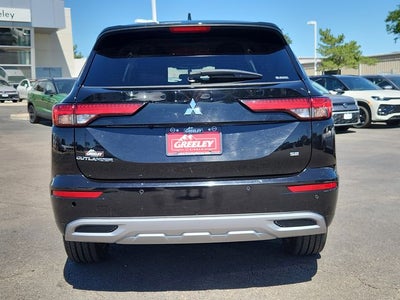 2024 Mitsubishi Outlander SE