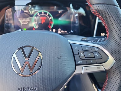 2025 Volkswagen Golf GTI 2.0T SE