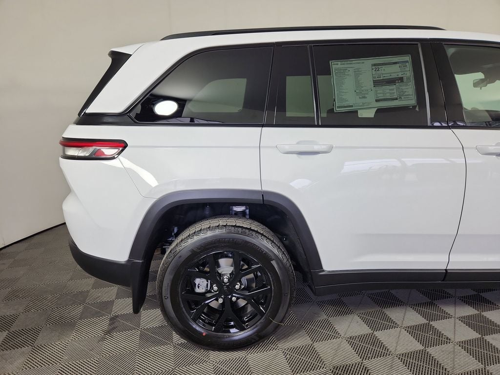 2025 Jeep Grand Cherokee GRAND CHEROKEE ALTITUDE X 4X4