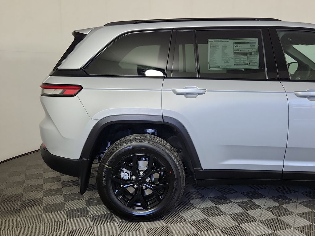 2025 Jeep Grand Cherokee GRAND CHEROKEE ALTITUDE X 4X4