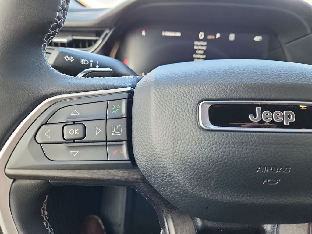 2026 Jeep Grand Cherokee GRAND CHEROKEE ALTITUDE 4X4