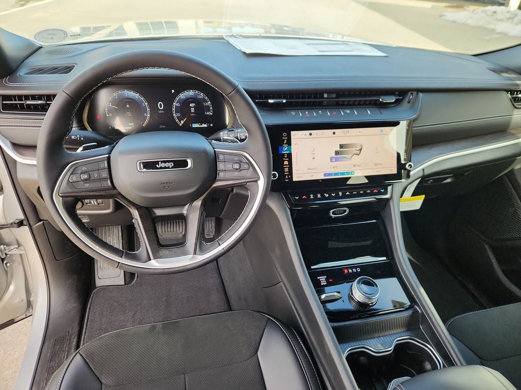 2026 Jeep Grand Cherokee GRAND CHEROKEE LAREDO ALTITUDE 4X4