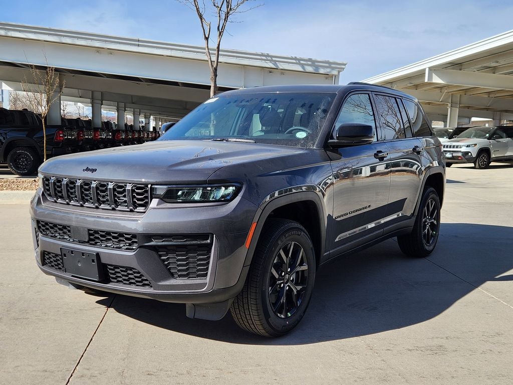 2026 Jeep Grand Cherokee GRAND CHEROKEE ALTITUDE 4X4