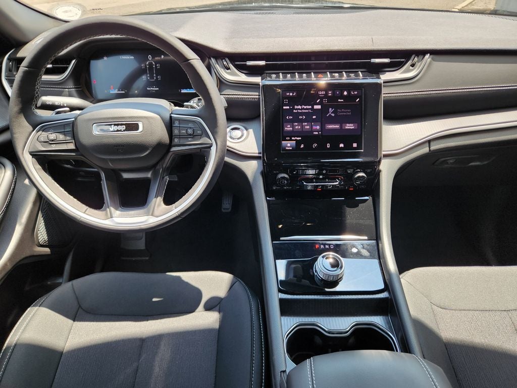 2025 Jeep Grand Cherokee L Laredo