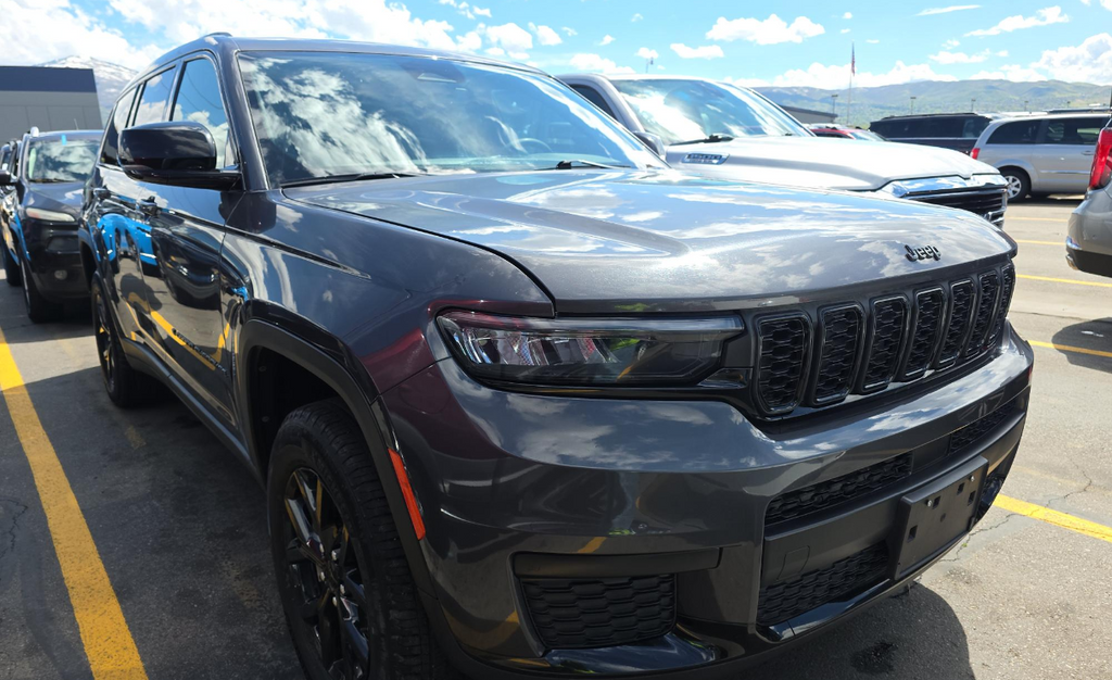 2024 Jeep Grand Cherokee L Altitude 4x4