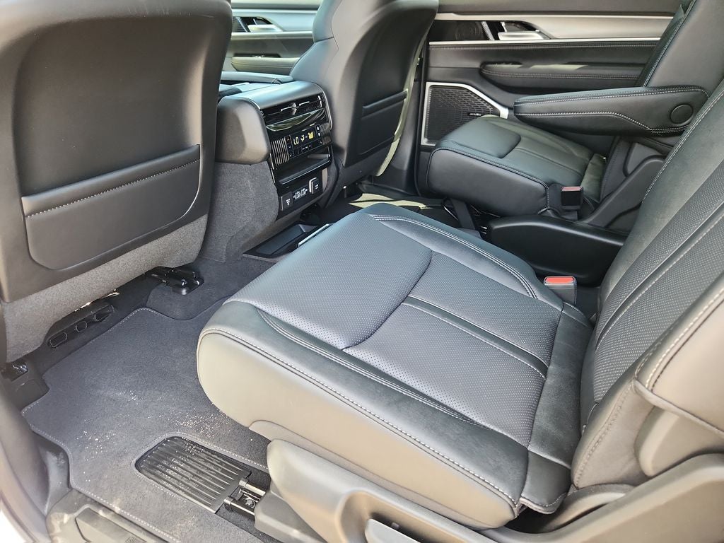 2026 Jeep Grand Wagoneer GRAND WAGONEER LIMITED ALTITUDE 4X4