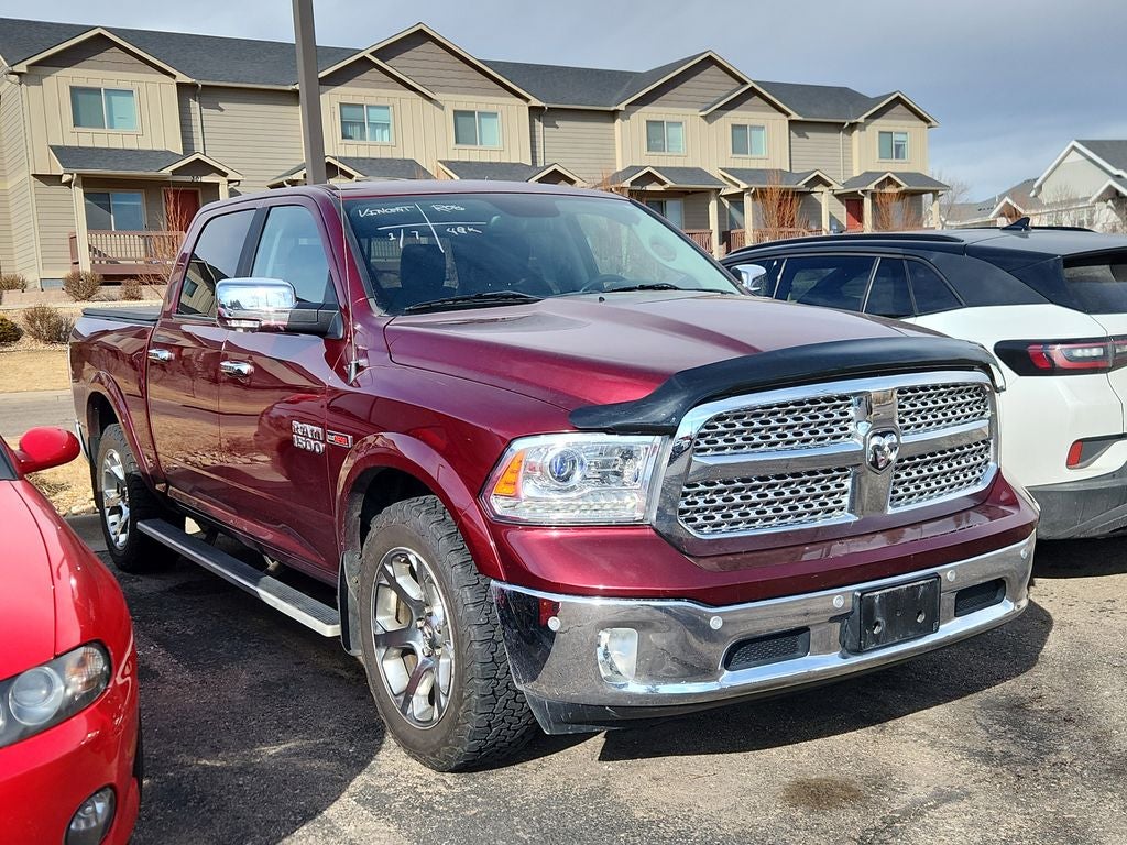 2018 RAM 1500 Laramie Crew Cab 4x4 5'7' Box