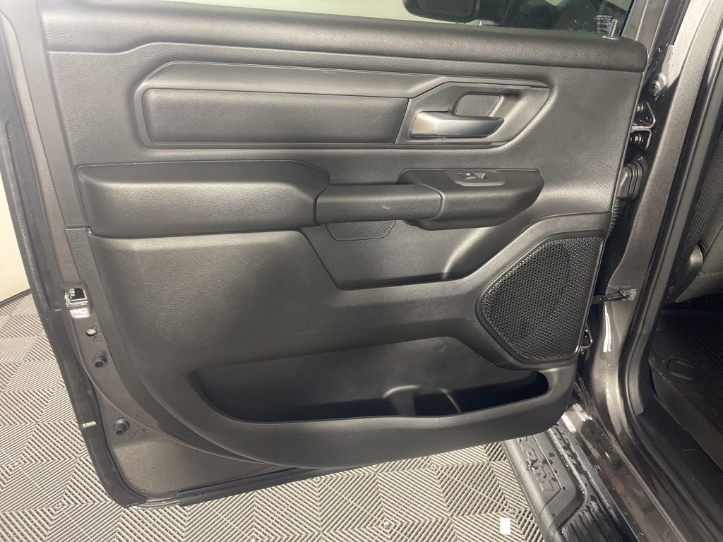 2026 RAM 1500 RAM 1500 WARLOCK CREW CAB 4X4 5'7' BOX