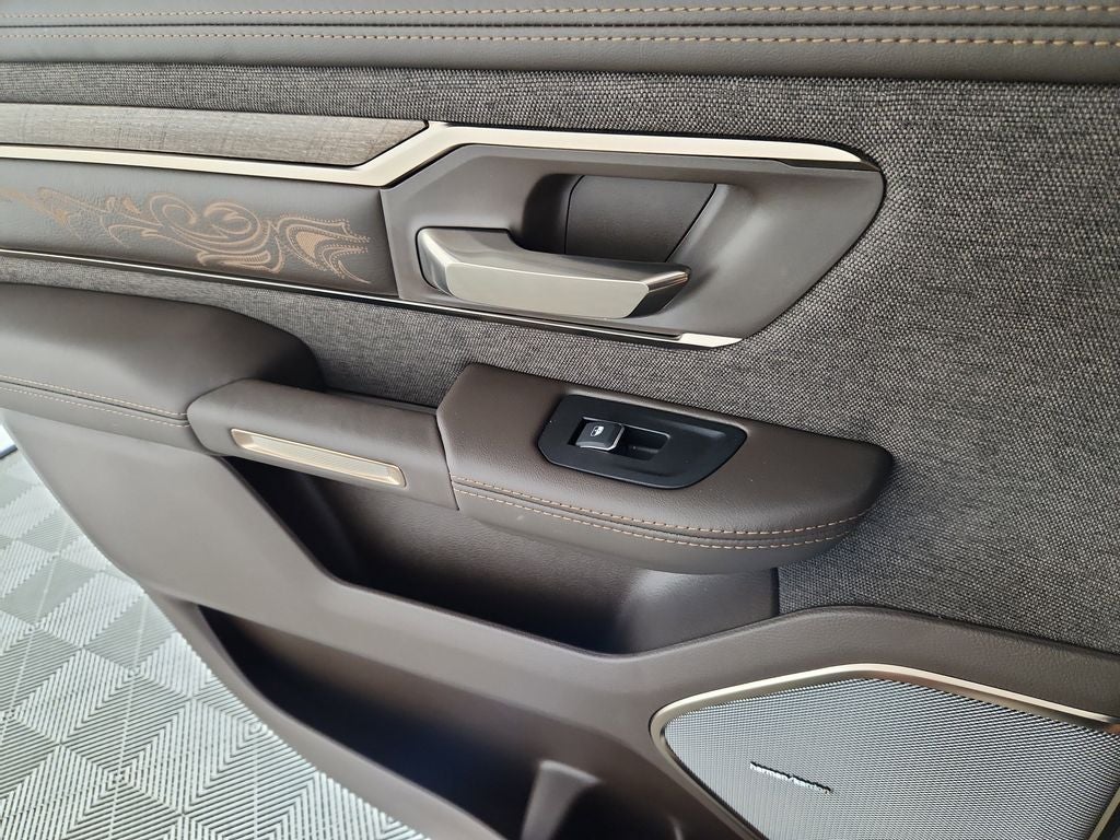 2025 RAM 1500 RAM 1500 LIMITED LONGHORN CREW CAB 4X4 5'7' BOX