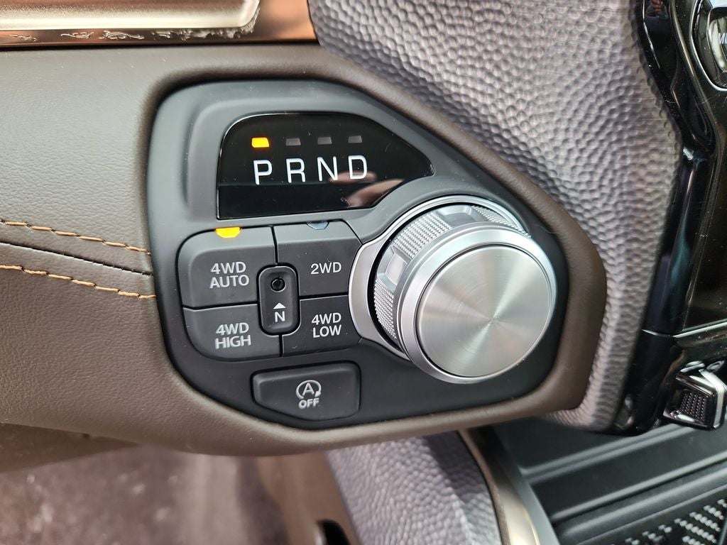 2026 RAM 1500 RAM 1500 LIMITED LONGHORN CREW CAB 4X4 5'7' BOX