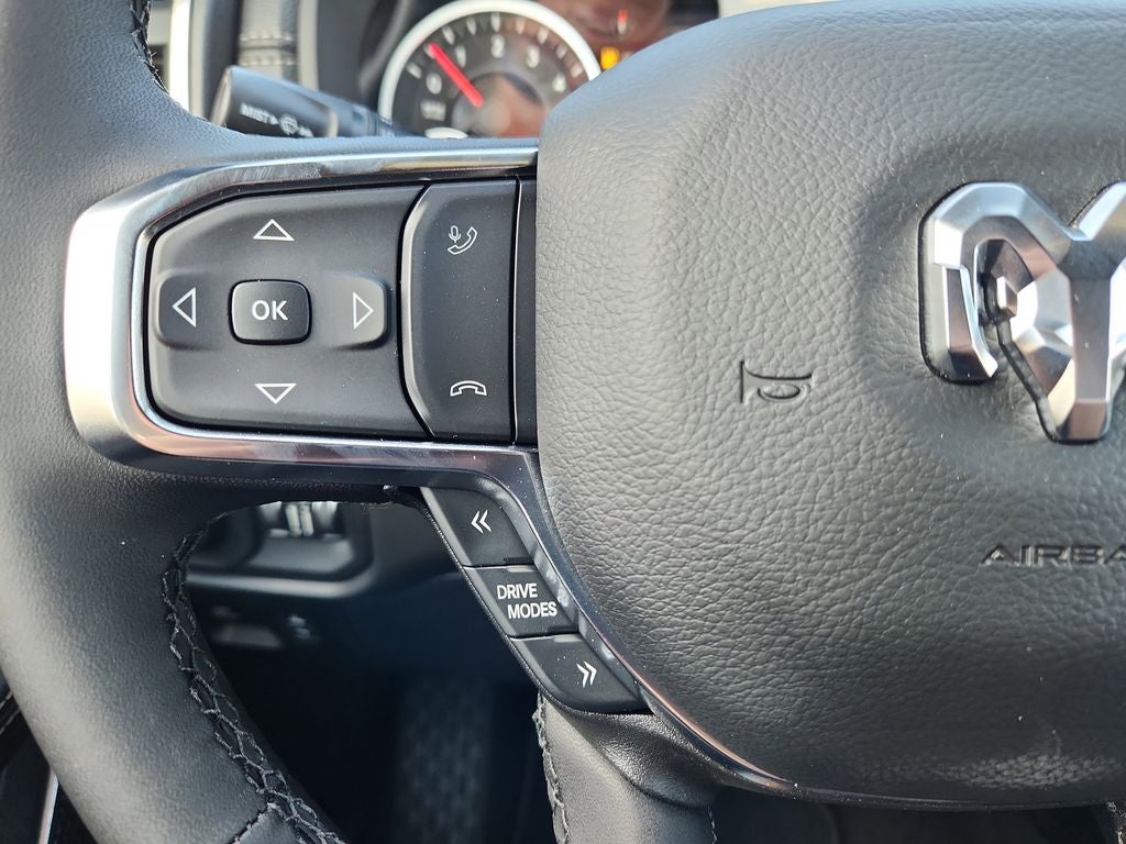 2026 RAM 1500 RAM 1500 LARAMIE CREW CAB 4X4 5'7' BOX