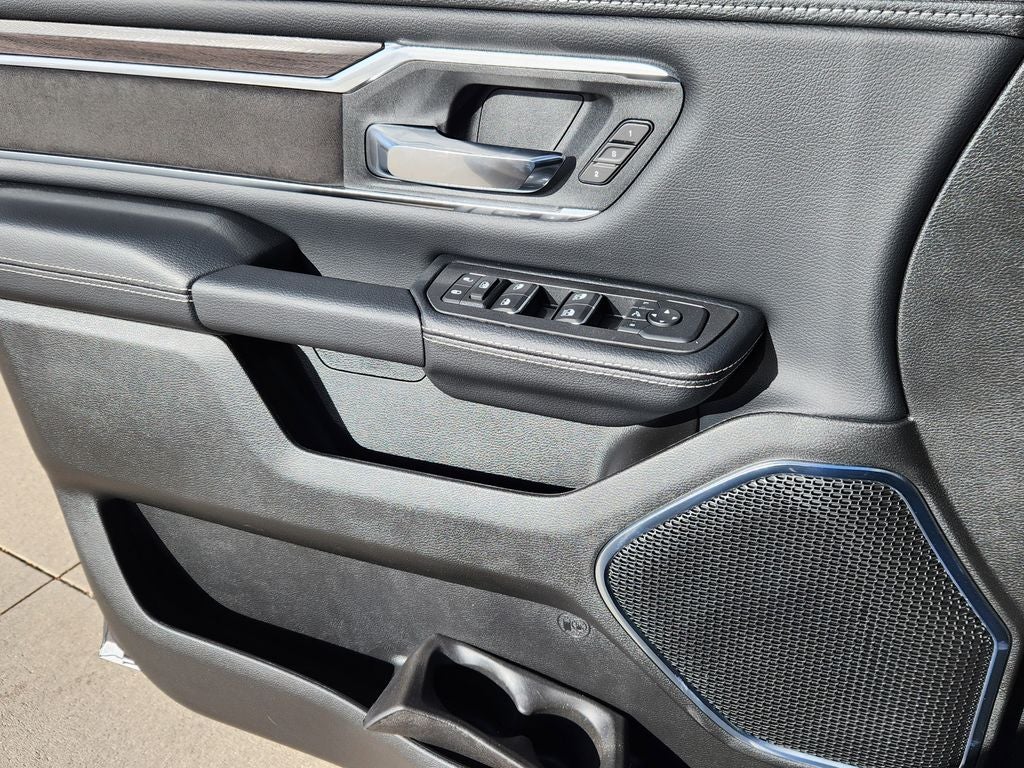 2026 RAM 1500 RAM 1500 LARAMIE CREW CAB 4X4 5'7' BOX