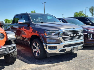 2021 RAM 1500 Laramie Crew Cab 4x4 5'7' Box