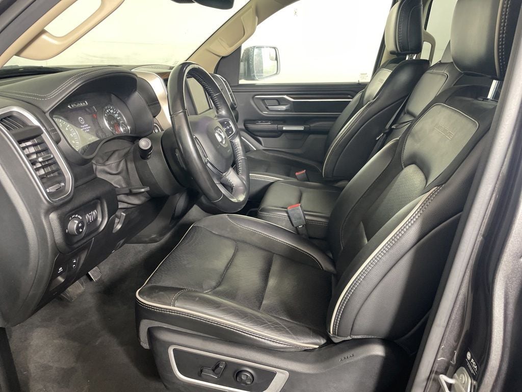 2021 RAM 1500 Laramie Crew Cab 4x4 5'7' Box