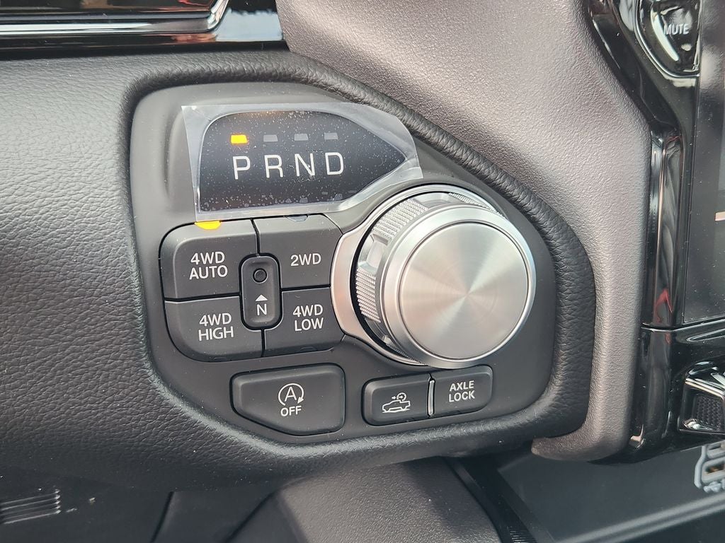 2026 RAM 1500 RAM 1500 REBEL CREW CAB 4X4 5'7' BOX