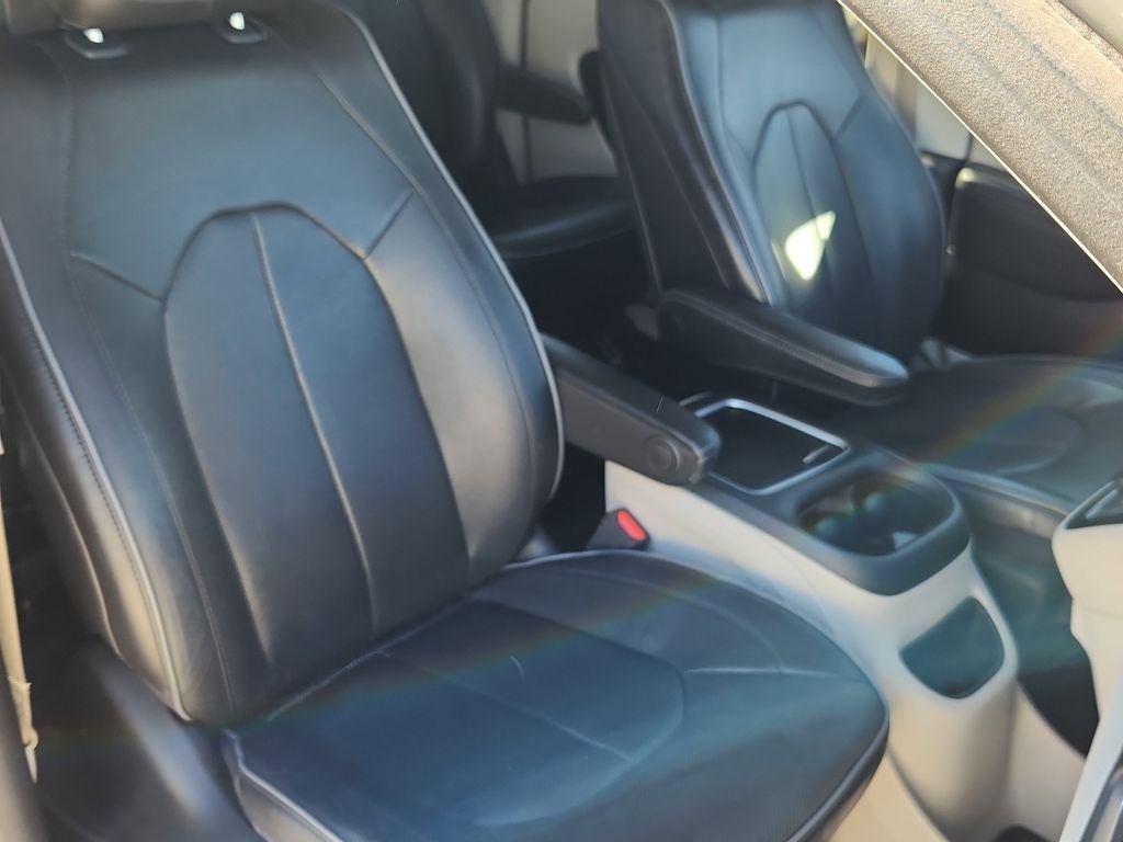 2020 Chrysler Pacifica Hybrid Limited