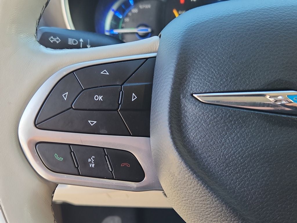 2020 Chrysler Pacifica Hybrid Limited