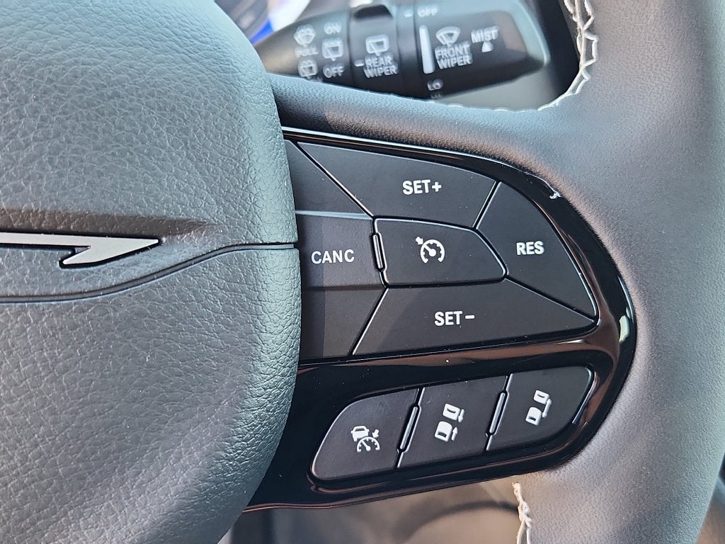2027 Chrysler Pacifica Limited