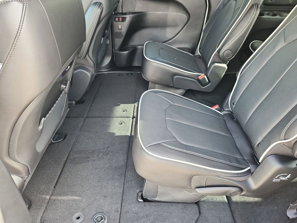 2026 Chrysler Pacifica PACIFICA LIMITED AWD