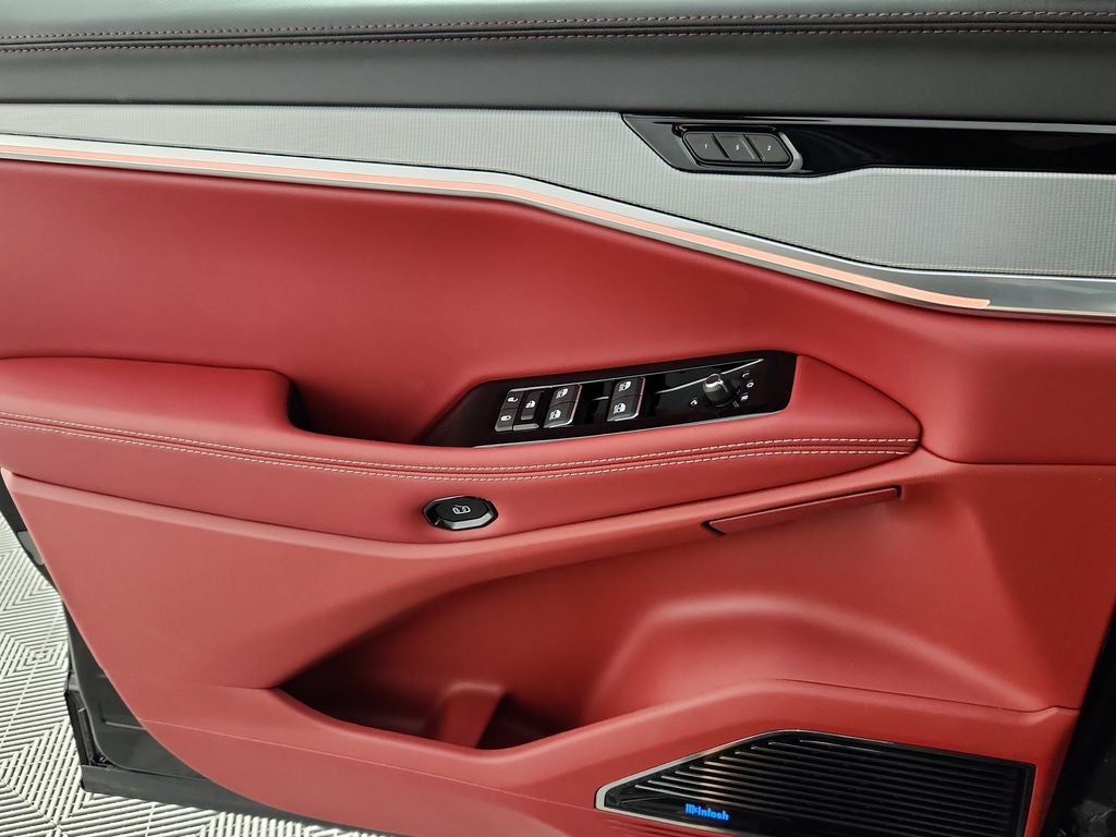 2025 Jeep Wagoneer S Launch Edition