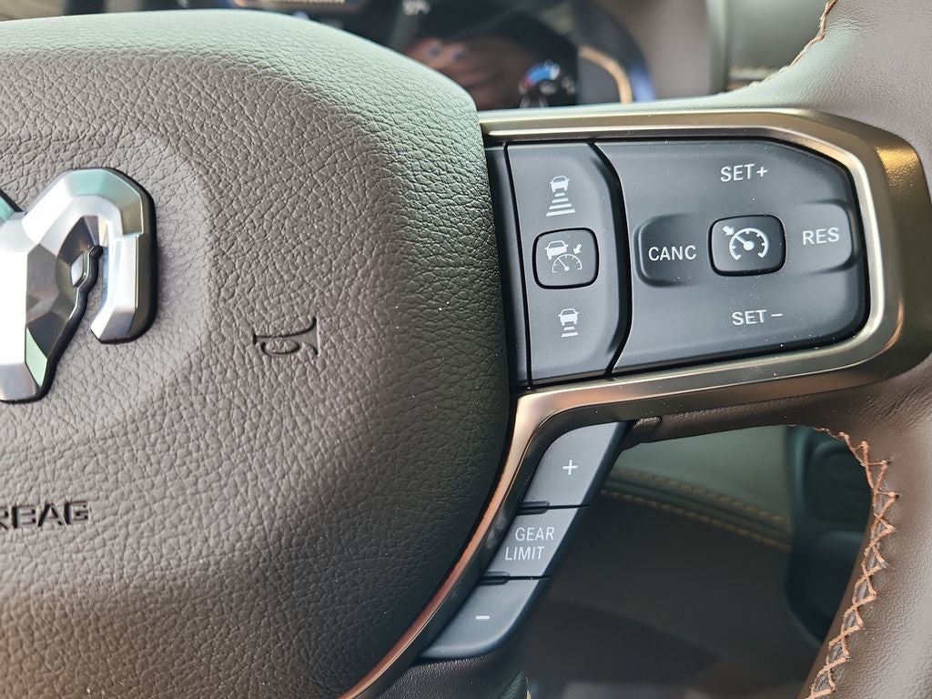 2026 RAM 3500 RAM 3500 LIMITED LONGHORN CREW CAB 4X4 8' BOX