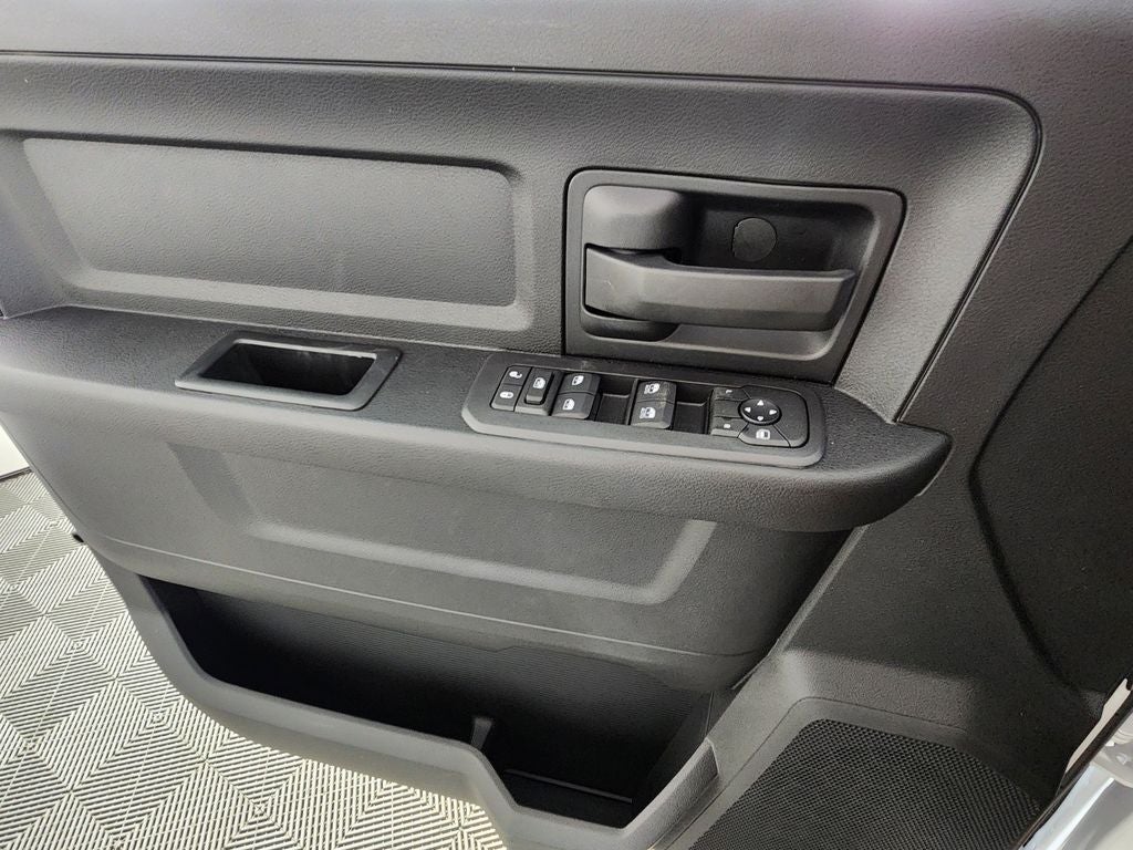 2025 RAM 2500 RAM 2500 TRADESMAN CREW CAB 4X4 6'4' BOX