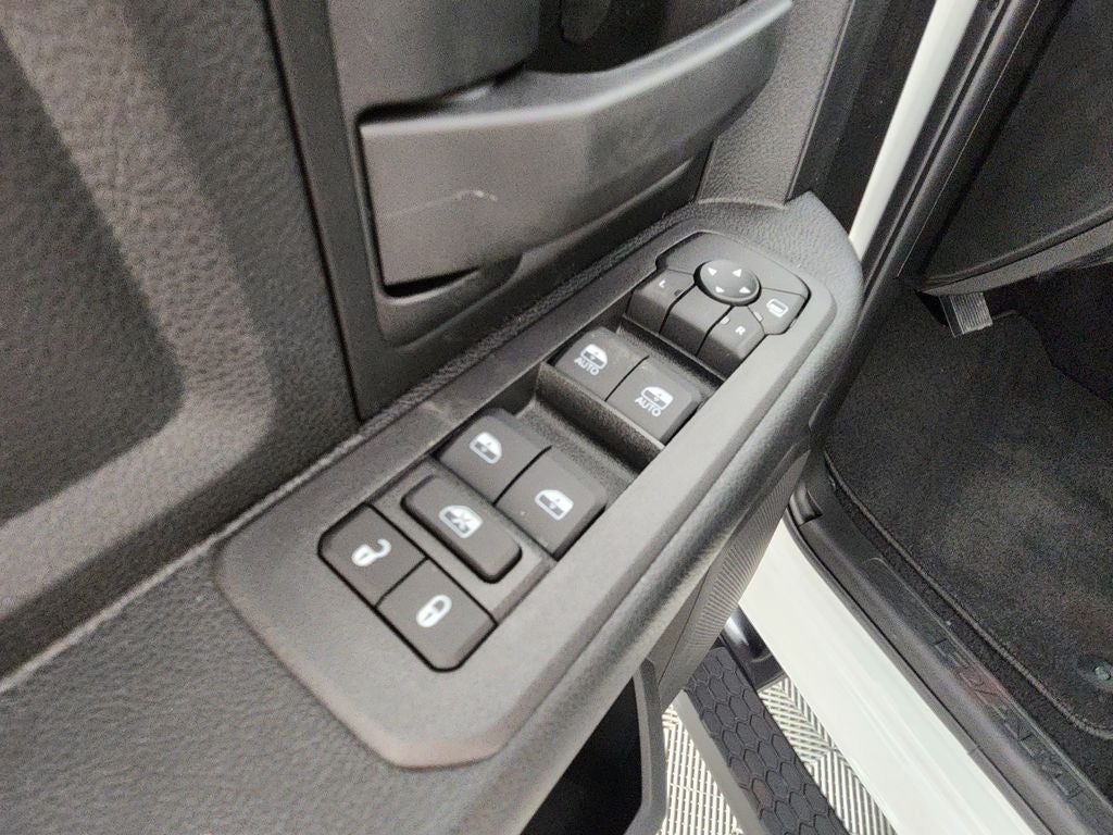 2025 RAM 2500 RAM 2500 TRADESMAN CREW CAB 4X4 6'4' BOX