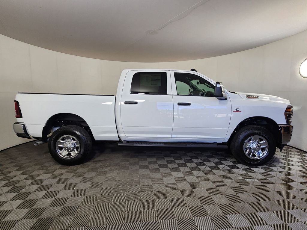 2025 RAM 2500 RAM 2500 TRADESMAN CREW CAB 4X4 6'4' BOX