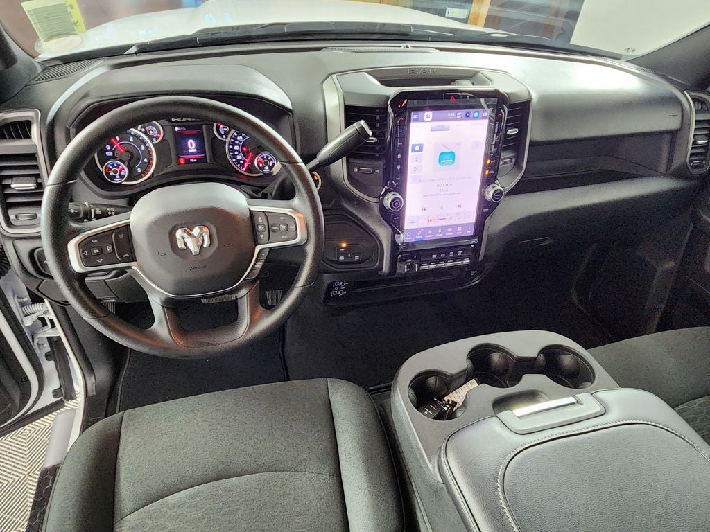 2025 RAM 2500 RAM 2500 TRADESMAN CREW CAB 4X4 6'4' BOX