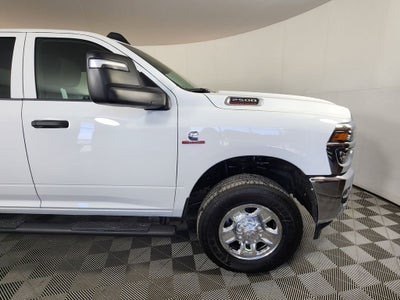 2025 RAM 2500 RAM 2500 TRADESMAN CREW CAB 4X4 6'4' BOX