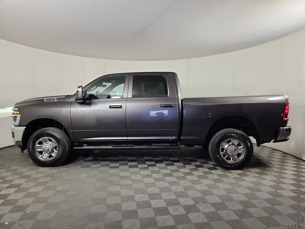 2025 RAM 2500 RAM 2500 TRADESMAN CREW CAB 4X4 6'4' BOX