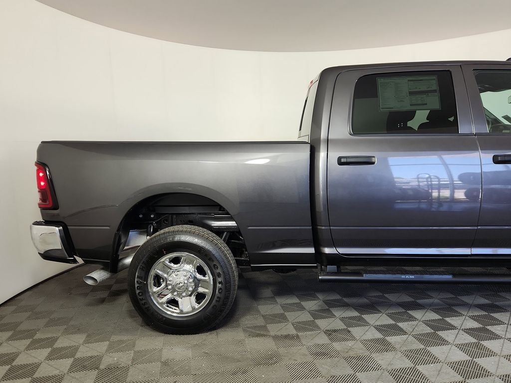 2025 RAM 2500 RAM 2500 TRADESMAN CREW CAB 4X4 6'4' BOX