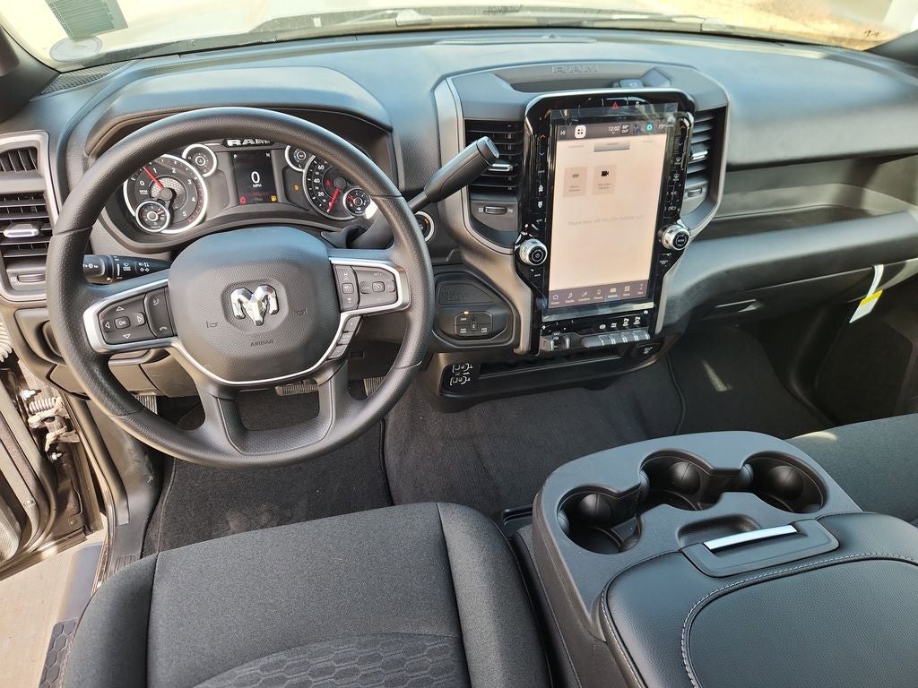 2026 RAM 2500 RAM 2500 TRADESMAN CREW CAB 4X4 6'4' BOX