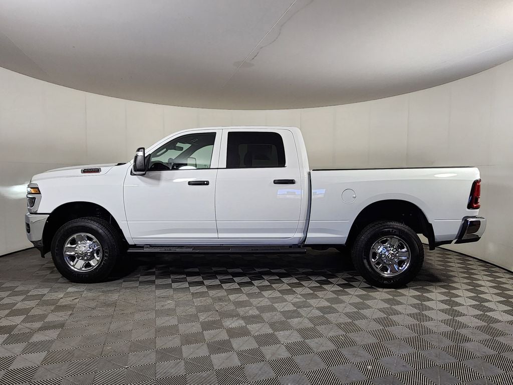 2025 RAM 2500 RAM 2500 TRADESMAN CREW CAB 4X4 6'4' BOX